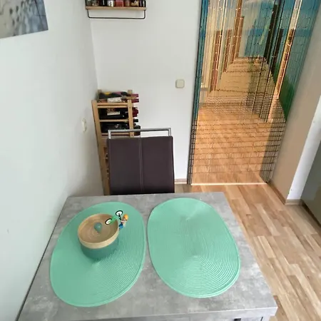 2-room Apartment, Quiet, Balcony