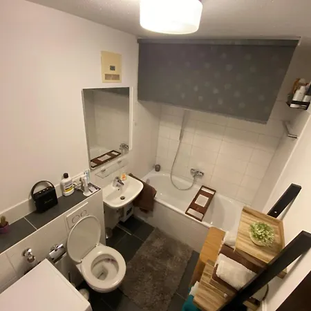 아파트 2-room Apartment, Quiet, Balcony