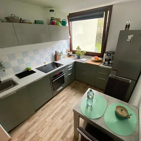 2-room Apartment, Quiet, Balcony