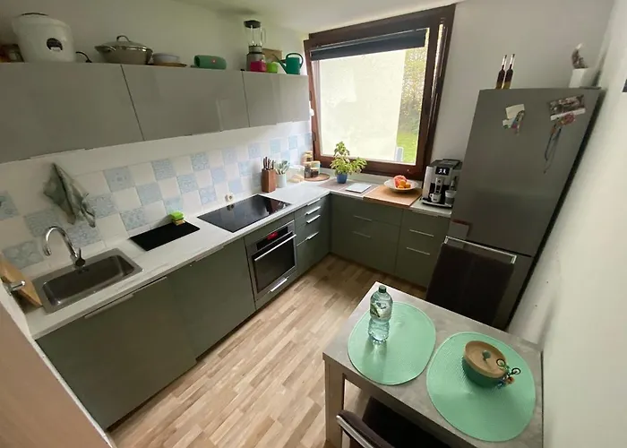 2-room Apartment, Quiet, Balcony